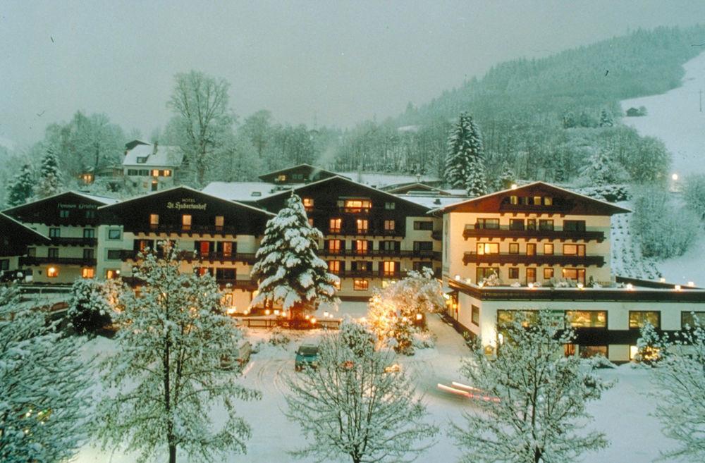 Hotel St. Hubertushof Целль-ам-Зеє Екстер'єр фото