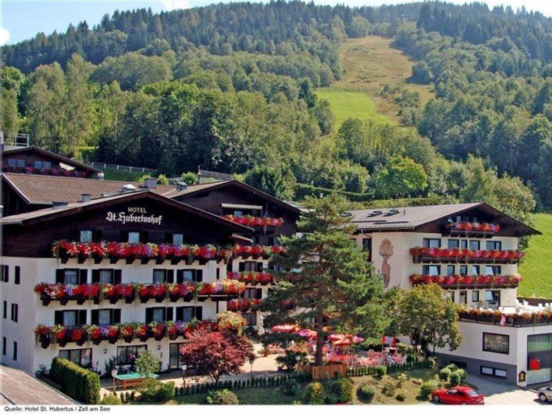 Hotel St. Hubertushof Целль-ам-Зеє Екстер'єр фото